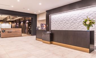 DoubleTree by Hilton Lafayette East