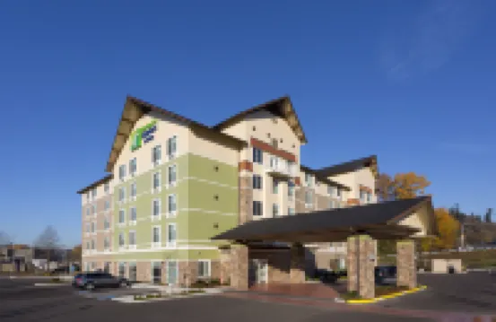 Holiday Inn Express & Suites SEATTLE SOUTH - TUKWILA by IHG