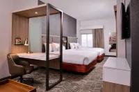 SpringHill Suites Greensboro Airport - Barer
