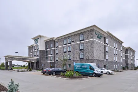 Homewood Suites by Hilton - des Moines Airport Отели в г. Норуолк
