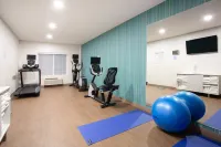 Holiday Inn Express & Suites LINCOLN CITY by IHG - Gym