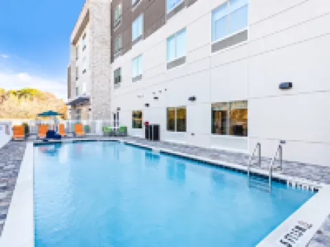 Holiday Inn Express & Suites NICEVILLE - EGLIN AREA by IHG Hotels in Niceville