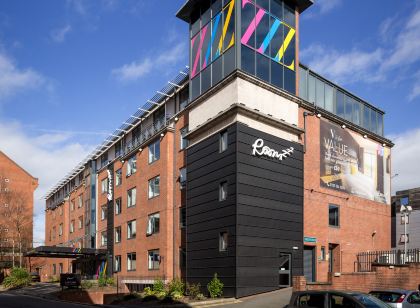 諾丁漢潤姆斯公寓式旅館