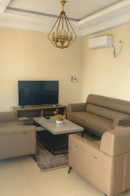 Modern Family Apartment in Kinshasa - 3-Star