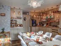 Séjours & Affaires Angers Atrium - servizio colazione