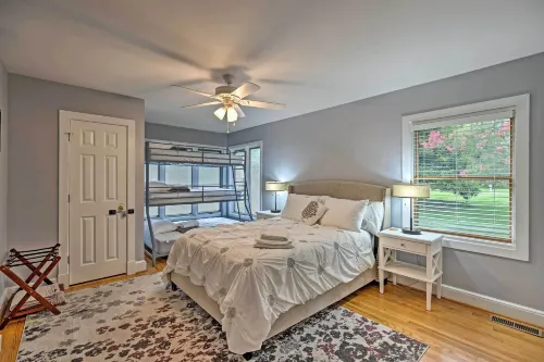Kinsale Riverfront Paradise w/ Hot Tub & Pool! - Pet friendly