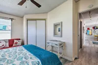 Elevated Deck! Fun-Filled Homosassa River Home - balcony
