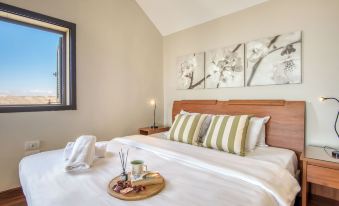 Gin 3-Bedroom Apartment in Mzaar