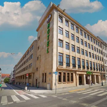 B&B HOTEL Poznań Old Town Hotels near Old Market Square