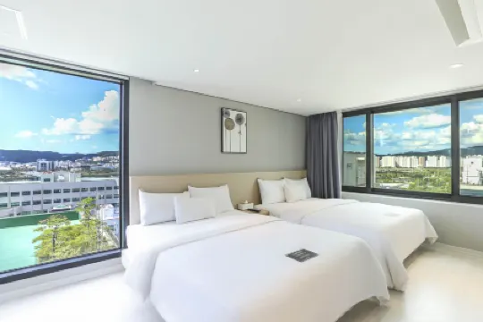 Andong Case Hotel Отели в г. Андон