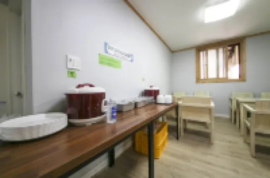 Sejong Soo Self check in motel