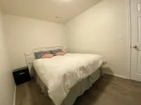 Spacious 2-Bedroom Suite w/ Sauna, Pool & Mountain Views