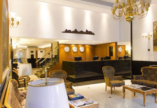 호텔 내부 객실