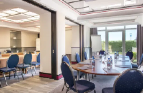 Grand Hôtel les Flamants Roses Thalasso & Spa Hotels in Canet-en-Roussillon