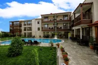 Venus Suite Hotel - piscina
