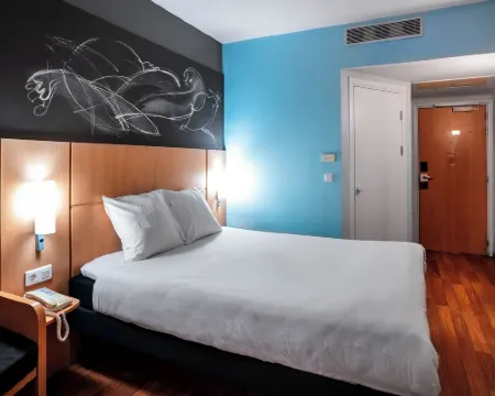 Noxi Hotel فنادق في سطيف