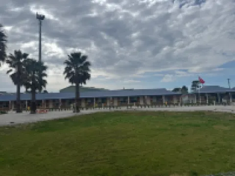 馬魯蘭汽車旅館 古爾本酒店