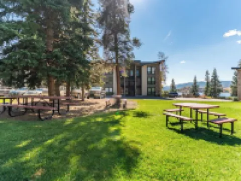 Lake Cliffe 303 Building E Hotels in Dillon