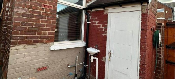 4 Bed House - Sleeps 10 - Garden - Parking - Wifi Hotels in Doncaster