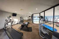 Riverview Inn & Suites, Ascend Hotel Collection - gimnasio