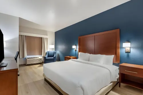 Comfort Inn & Suites Bennett - Parkering