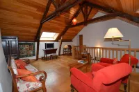 Maison d'hôtes de l'Huardière - Bed and Breakfasts