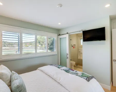 Seascape Aptos Retreat w/ Bocce Ball Court! Hotels in Aptos