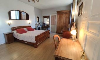 A la Grenouille du Jura - Housity