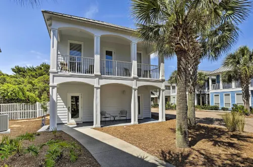 Spacious Miramar Beach Cottage w/ Beach Access! - Beach