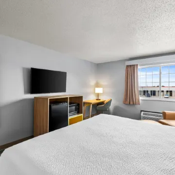 Days Inn by Wyndham Carroll