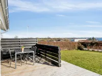 "Reinhold" - 200m from the Sea