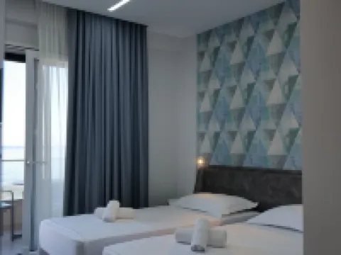 Blue Wave Hotels in Himare