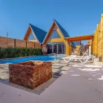 Bugi Suit Bungalov - piscine