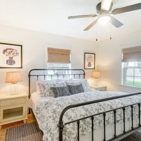 Beautiful Georgia Farmhouse Rental w/ Patio