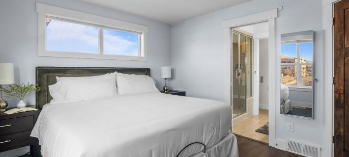 Rooftop Deck w/ Hot Tub Near Dining & Ski Slopes The Lookout by Avantstay Hotels in Summit County