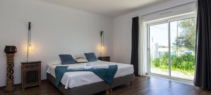 D13 - Eiras Velhas Holiday House in Almádena Ξενοδοχεία στην πόλη Luz