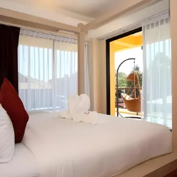 Keeree Ele Resort Отели рядом с достопримечательностью «Pearl Beach»