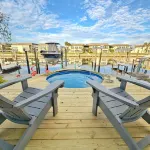 The Golden Pelican – Your Waterfront Escape in Gulf Harbors