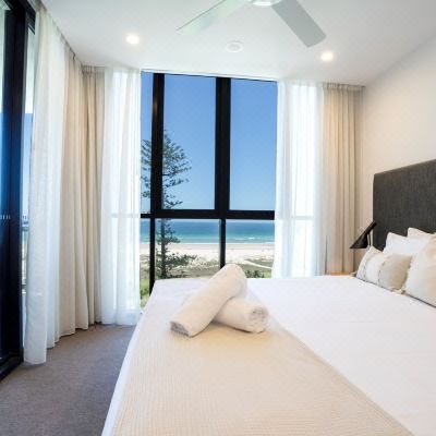 Three Bedroom Oceanfront View Apartment Iconic Kirra Beach Resort Promo Code