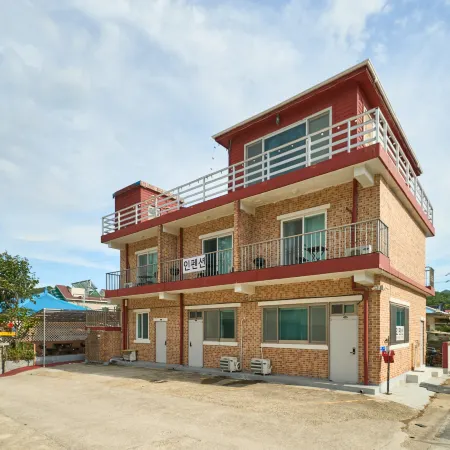 Samcheok Pension