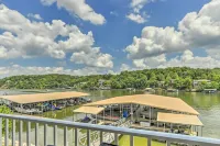 Lake View, Pool Access: Idyllic Camdenton Condo! - Apartments