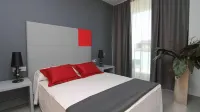 Apartment in Costa Dorada Near the Beach - 2-Star