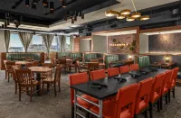 DoubleTree by Hilton Hotel Springfield - breakfast