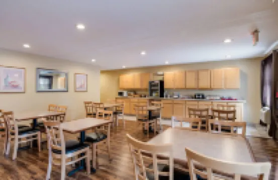 Econo Lodge Painted Post - Corning