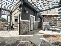 2201 W Colorado
