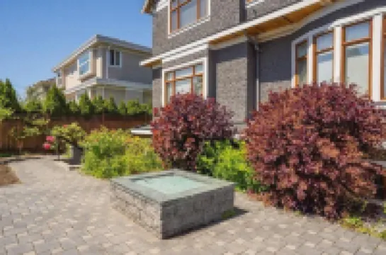 Vancouver West Cozy Retreat by Host Launch