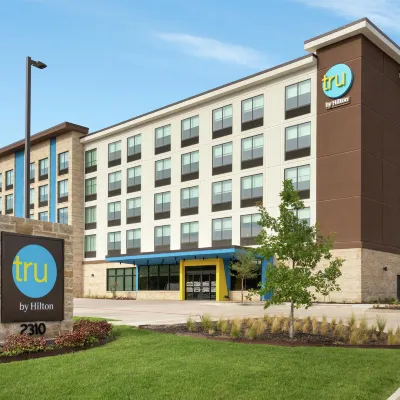 Tru by Hilton Frisco Dallas Hotels near Frisco Heritage Museum