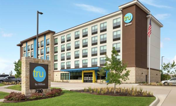 Tru by Hilton Frisco Dallas
