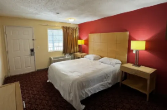 General Bragg Inn & Suites Chickamauga