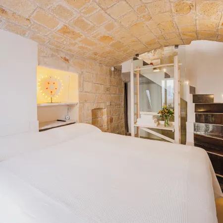 Seafront Apartments by Carlo V Castle, Monopoli Old Town - Helloapulia Al Castello di Amec